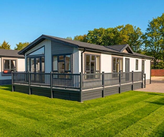 2 Bedroom Mobile/park Home For Sale In Gatenby, Northallerton, DL7