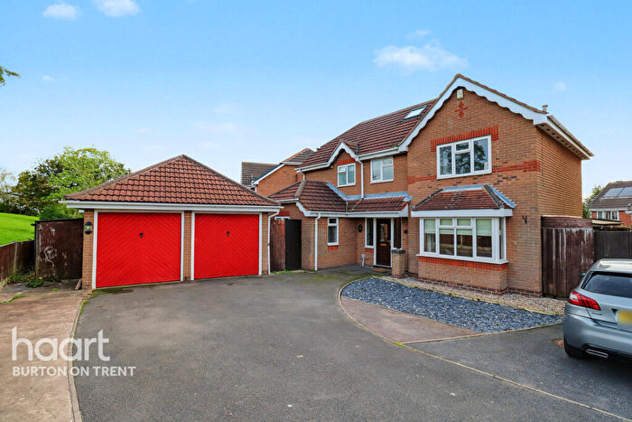 6 Bedroom Detached House For Sale In Redhill Lodge Road, Swadlincote, DE11