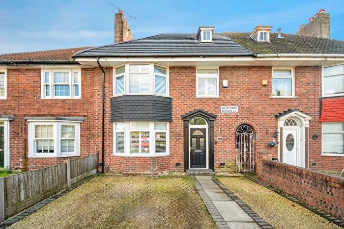 4 Bedroom Terraced House For Sale In Almonds Green, Liverpool, Merseyside, L12