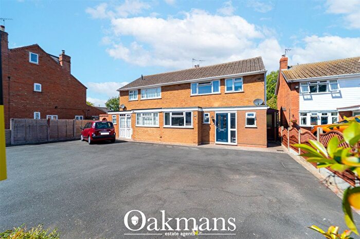 3 Bedroom Semi-Detached House For Sale In Heathfield Road, Redditch, B97