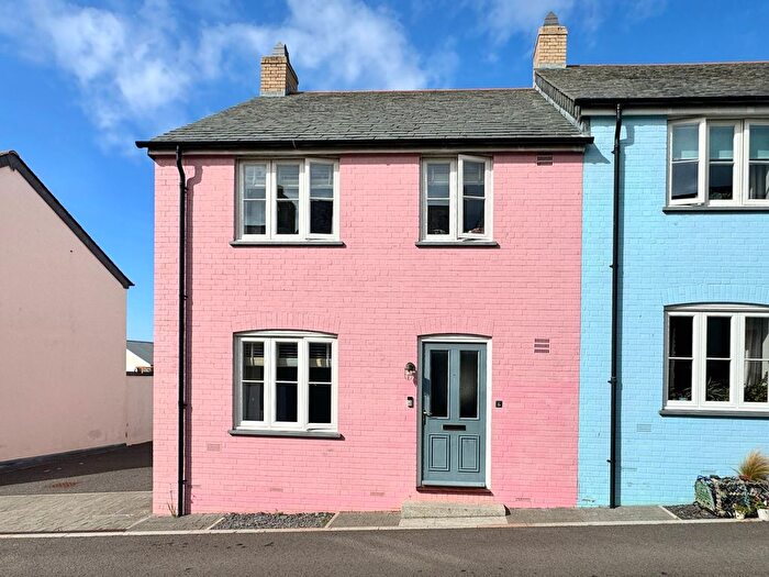3 Bedroom Terraced House For Sale In Bownder Kolom, Nansledan, TR8