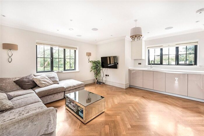 2 Bedroom Flat For Sale In Langton Priory, Portsmouth Road, Guildford, Surrey, GU2