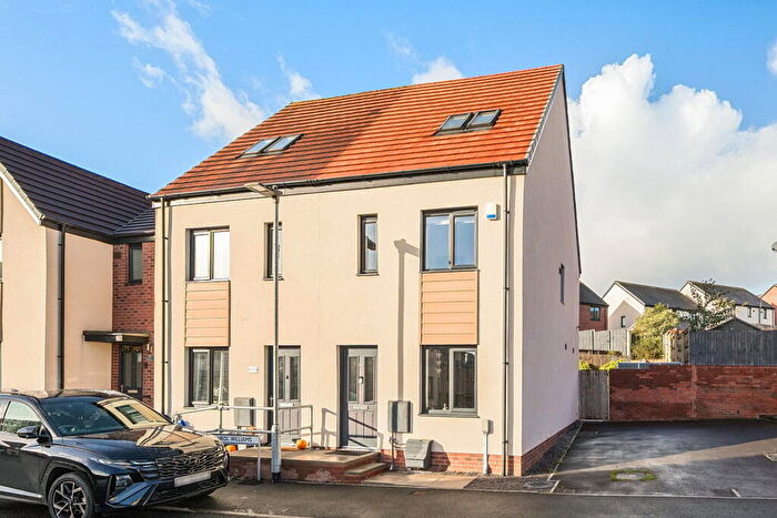 3 Bedroom Semi-Detached House For Sale In Heol Williams, Cardiff, CF3