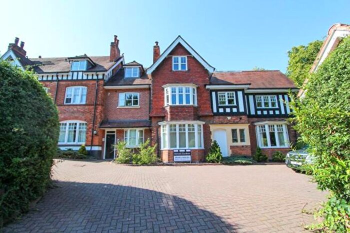 2 Bedroom Apartment For Sale In Belwell Gardens, Belwell Lane, Four Oaks, B74