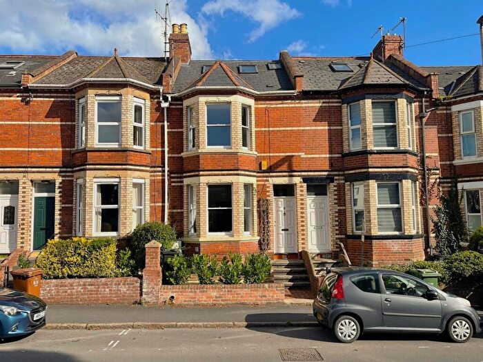 5 Bedroom Terraced House For Sale In Barrack Road, Exeter, EX2