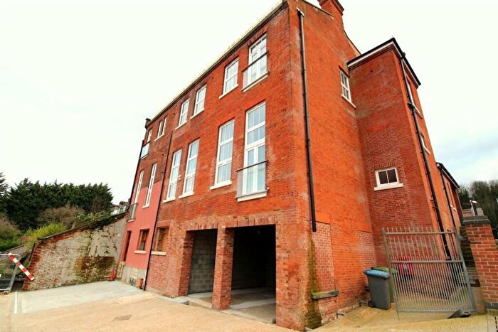 1 Bedroom Flat To Rent In Burrell Road, Ipswich, IP2
