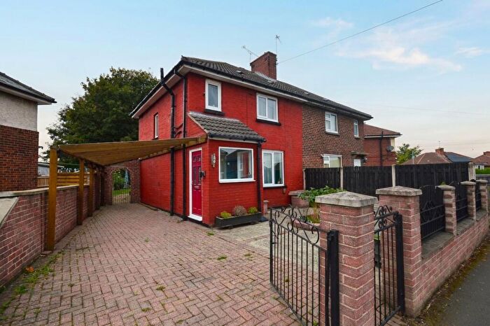 3 Bedroom Semi-Detached House For Sale In Burns Road, Herringthorpe, Rotherham, S65