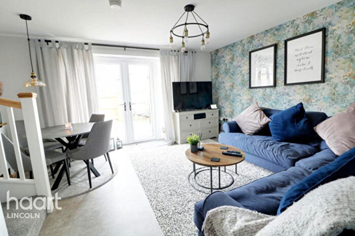 2 Bedroom Semi-Detached House To Rent In Dixon Place, Lincoln, LN2