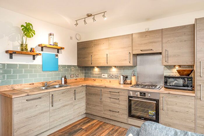 1 Bedroom Flat For Sale In / Anderson Place, Leith, Edinburgh, EH6